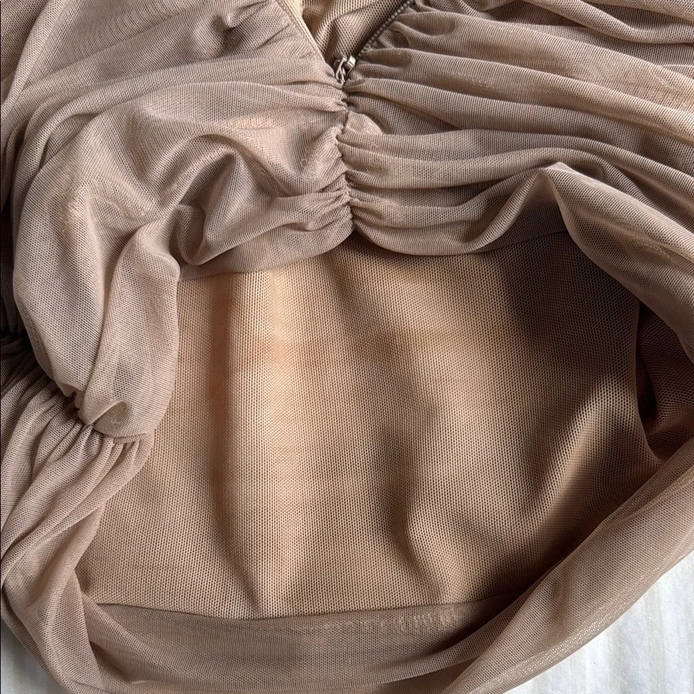 Babaton Brown Ruched Fitted Camisole - Picture 4 of 4
